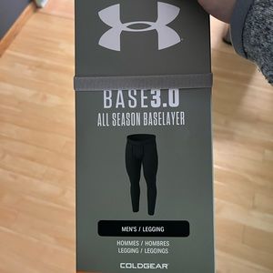 Men’s Under Armour baselayer